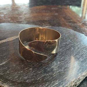 Vintage cuff bracelet🌺